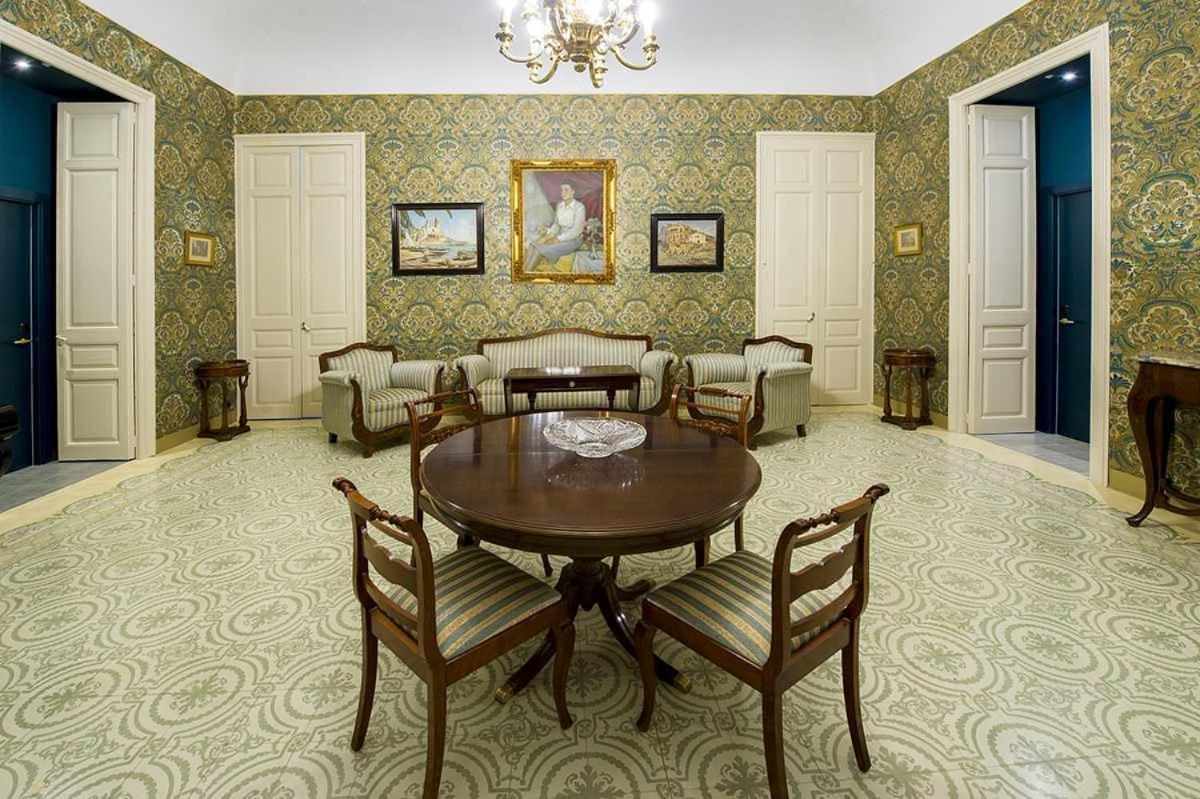 مبيت وإفطار Castellvi de la Marca Bolet Casa Modernista المظهر الخارجي الصورة