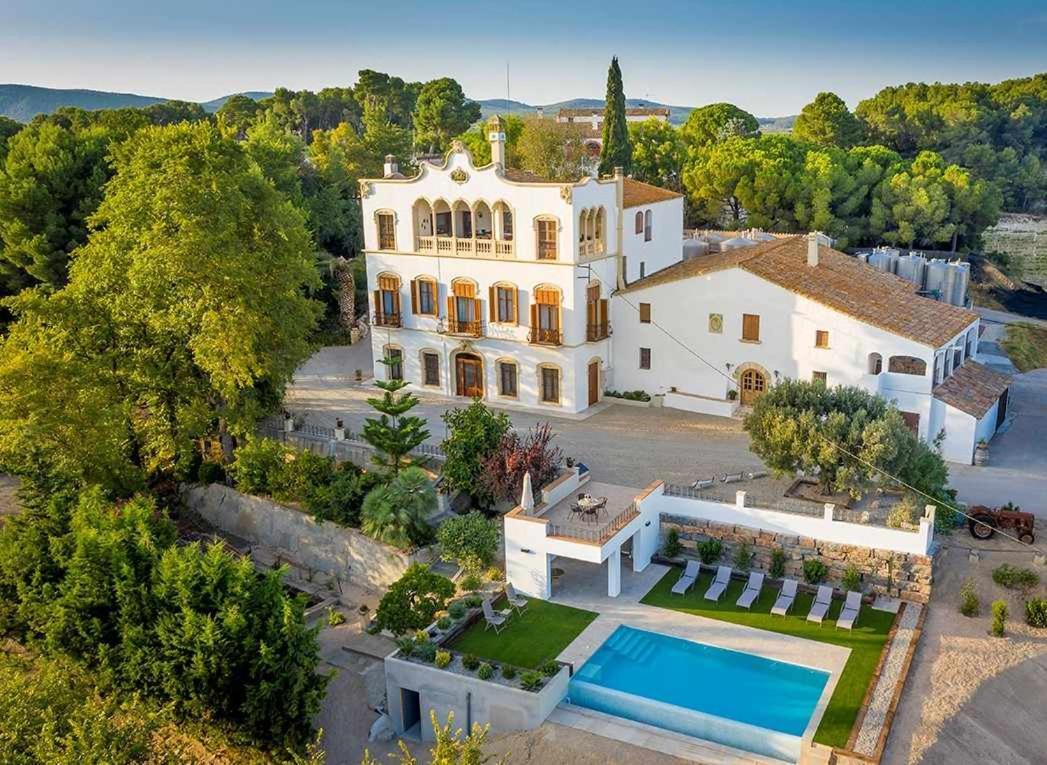 مبيت وإفطار Castellvi de la Marca Bolet Casa Modernista الغرفة الصورة