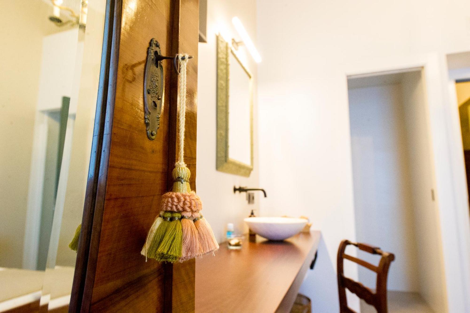 مبيت وإفطار Castellvi de la Marca Bolet Casa Modernista المظهر الخارجي الصورة