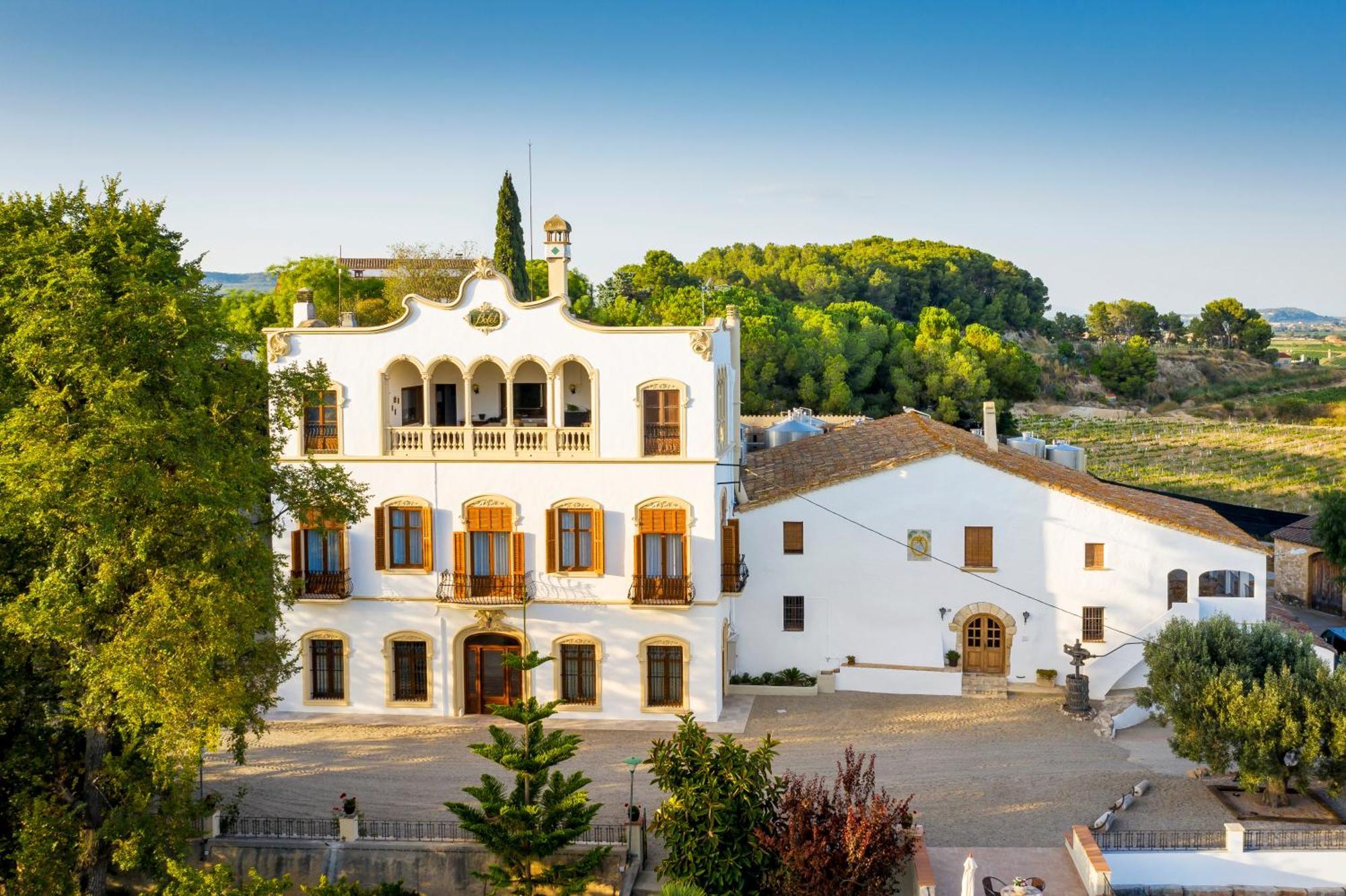 مبيت وإفطار Castellvi de la Marca Bolet Casa Modernista المظهر الخارجي الصورة